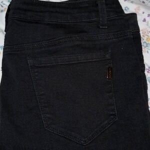 1822 black skinny jean